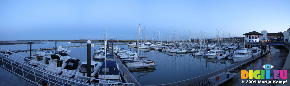 SX02563-02566 Malahide Marina at dusk